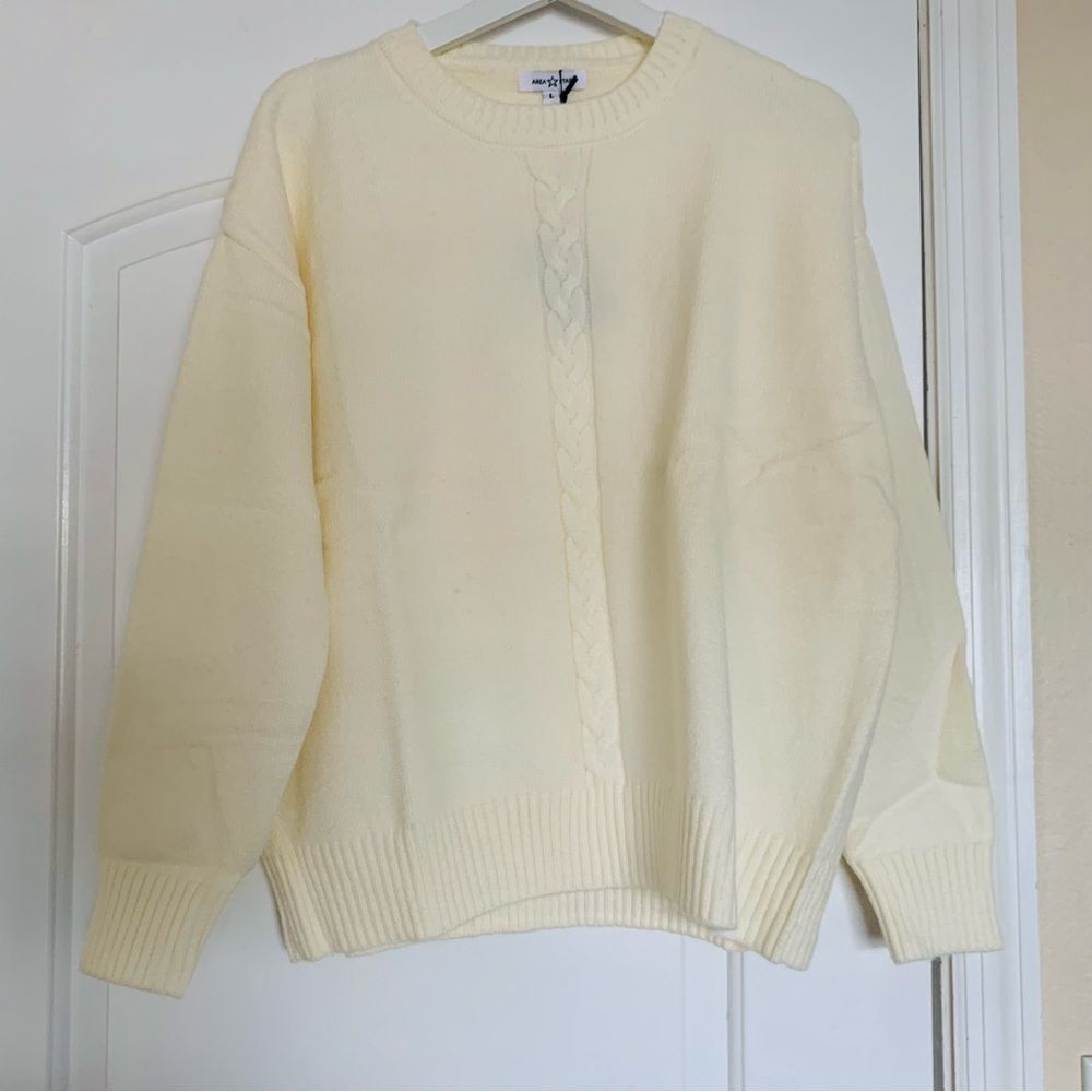 NWT Area Stars Classic Cream Gilly Cable Knit Sweater Top - Retails $150 | Large